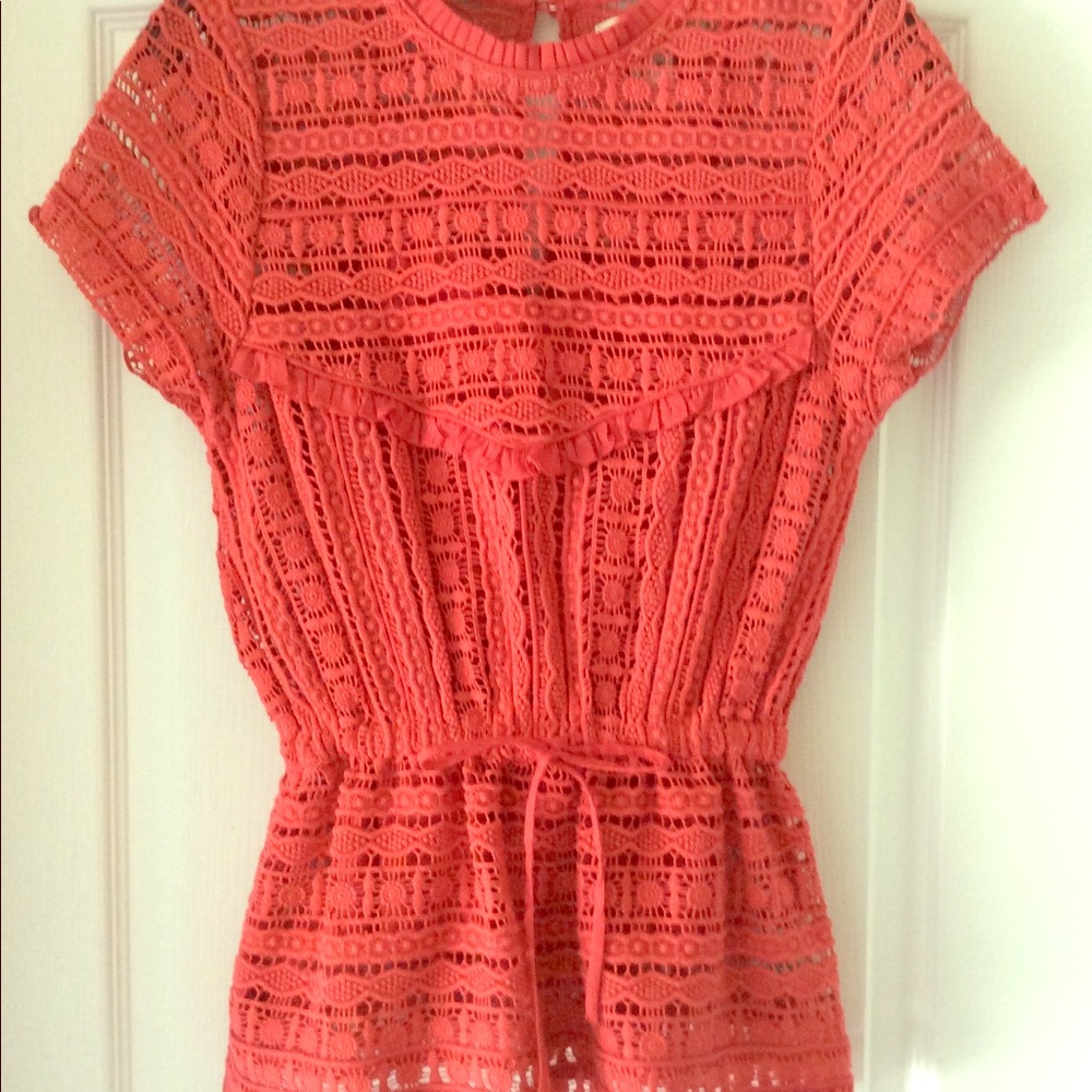Lace detail top